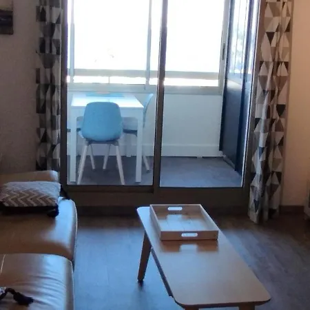 Apartmán Six-fours Vue Et Situe Devant La *