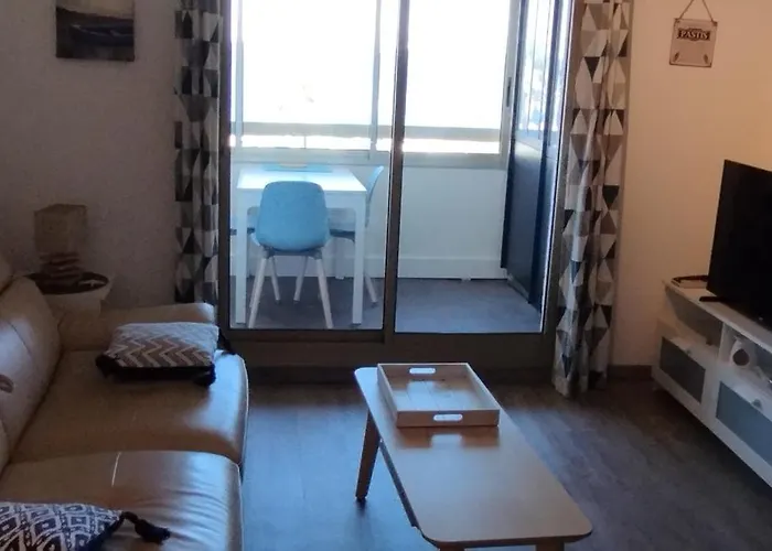 Apartmán Six-fours Vue Et Situe Devant La *